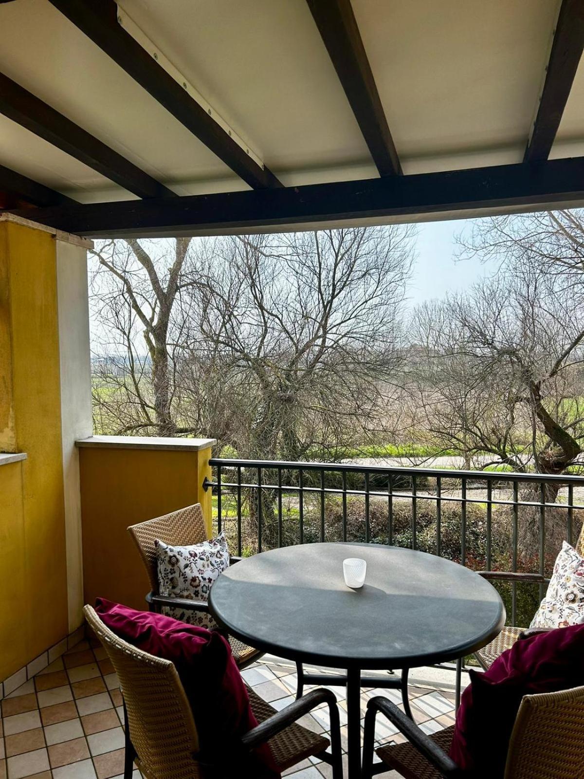 Villaggio Sant'andrea - With Gardenview Apartment